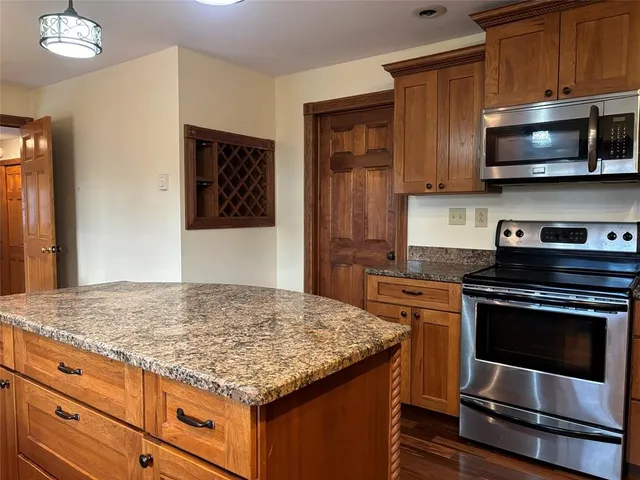 $322,500 | 748 Sujan Road, Waverly, NY 14892