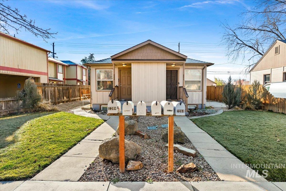 2209 West Idaho Street Boise, ID 83702 - Photo 1 of 42 View of front of property