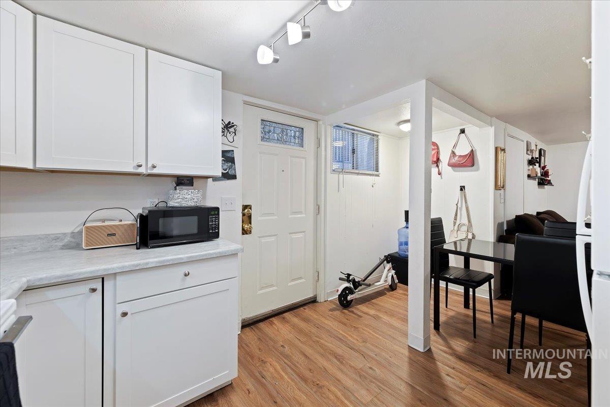 2209 West Idaho Street Boise, ID 83702 - Photo 25 of 42 Kitchen