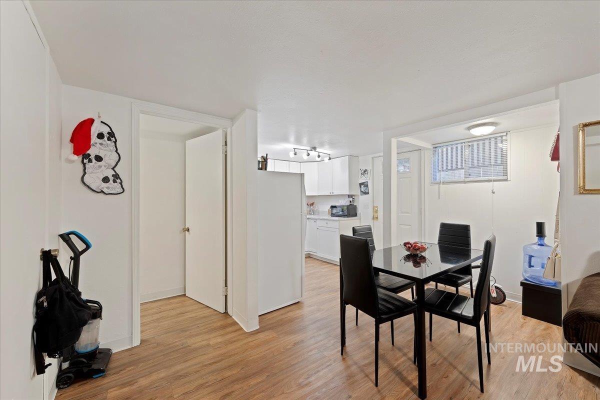 2209 West Idaho Street Boise, ID 83702 - Photo 26 of 42 Dining area