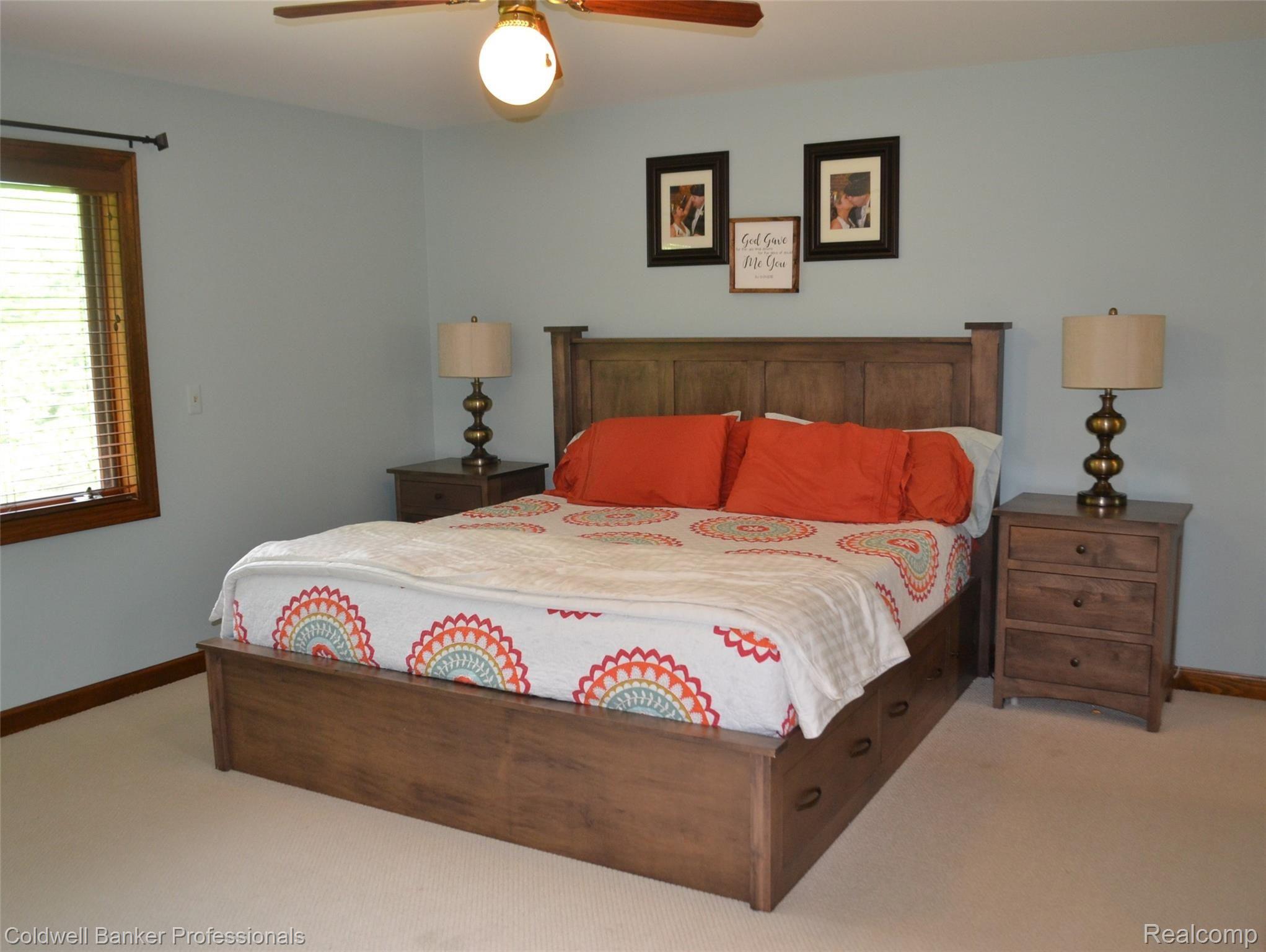 1217 Lake Nepessing Road Lapeer, MI 48446 - Photo 17 of 40 DSC_0040.JPG