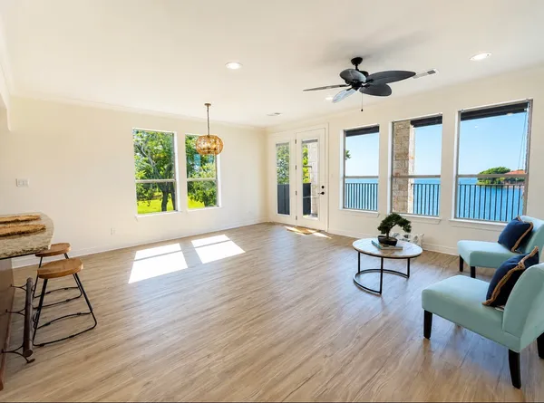 $389,000 | 2112 Fm 3186, Unit A4, Onalaska, TX 77360