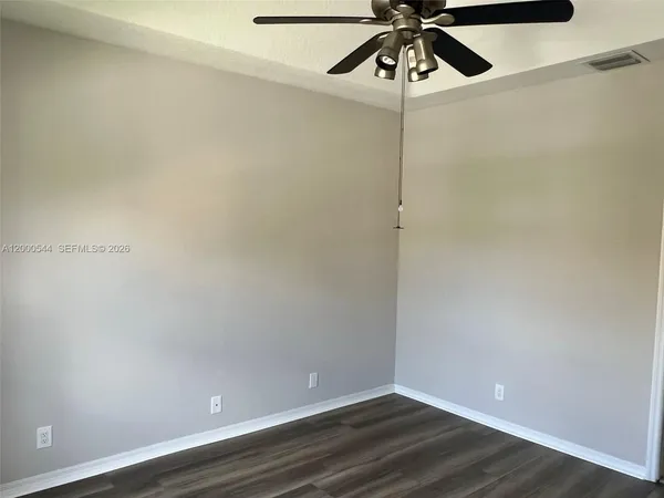 $2,400 | 312 Talia Circle, Palm Springs, FL 33461