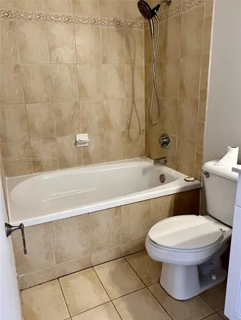 $2,400 | 312 Talia Circle, Palm Springs, FL 33461