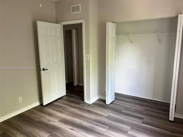 $2,400 | 312 Talia Circle, Palm Springs, FL 33461
