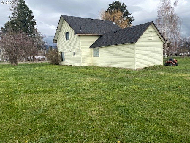 811 Jim Town Road Lostine, OR 97857 - Photo 17 of 25 Backyard