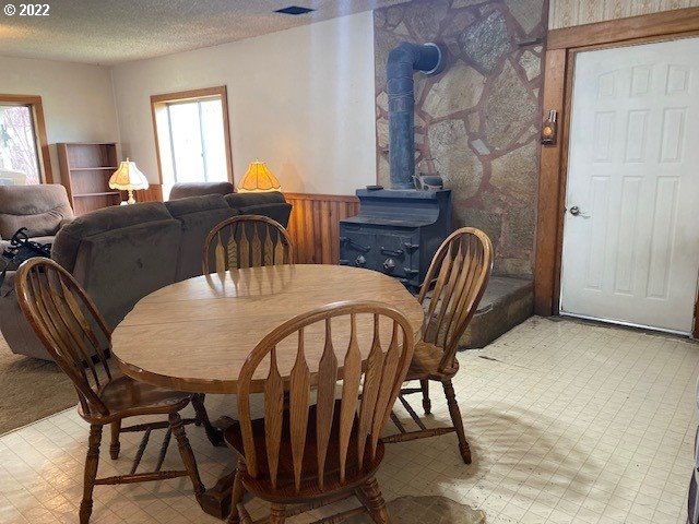 811 Jim Town Road Lostine, OR 97857 - Photo 4 of 25 Dining Area