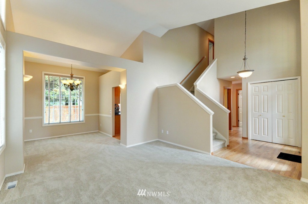 18014 27th Drive Southeast Bothell, WA 98012 - Photo 2 of 22 Gallery Image 2