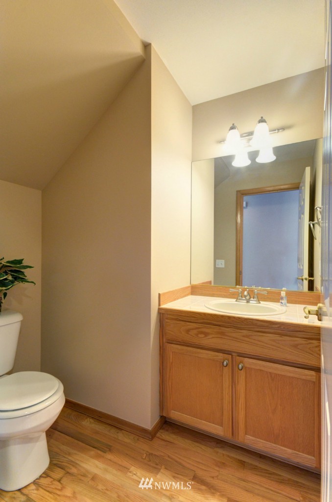 18014 27th Drive Southeast Bothell, WA 98012 - Photo 11 of 22 Gallery Image 11