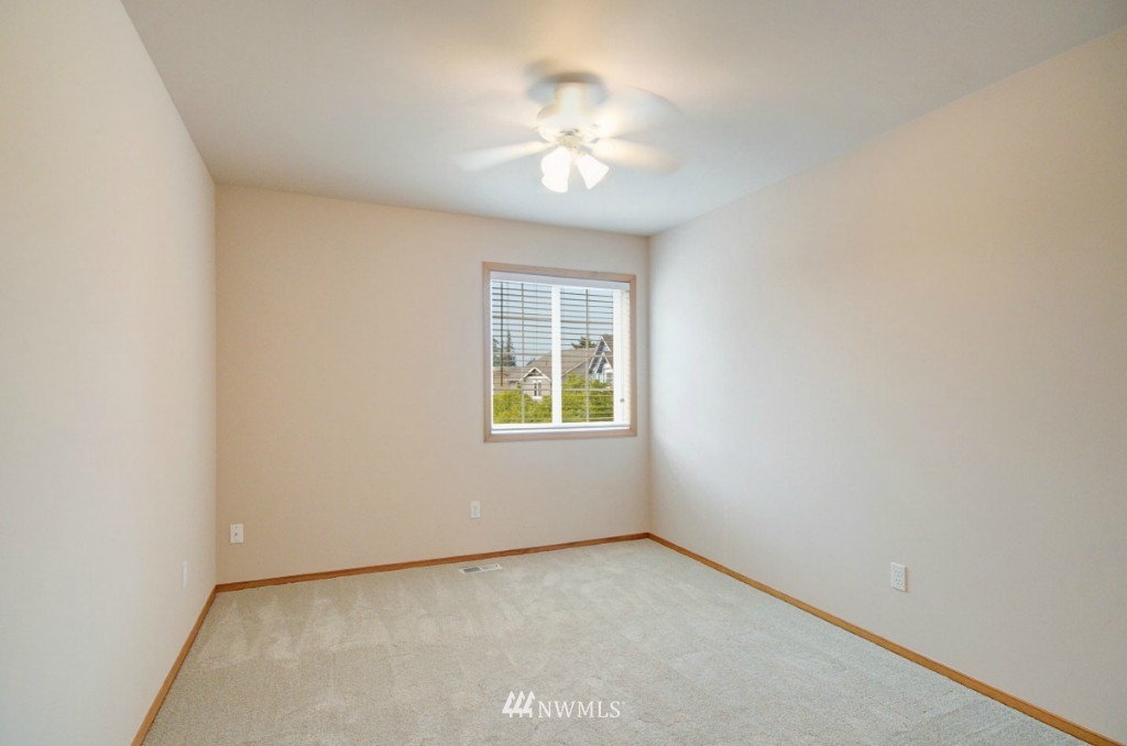 18014 27th Drive Southeast Bothell, WA 98012 - Photo 20 of 22 Gallery Image 20