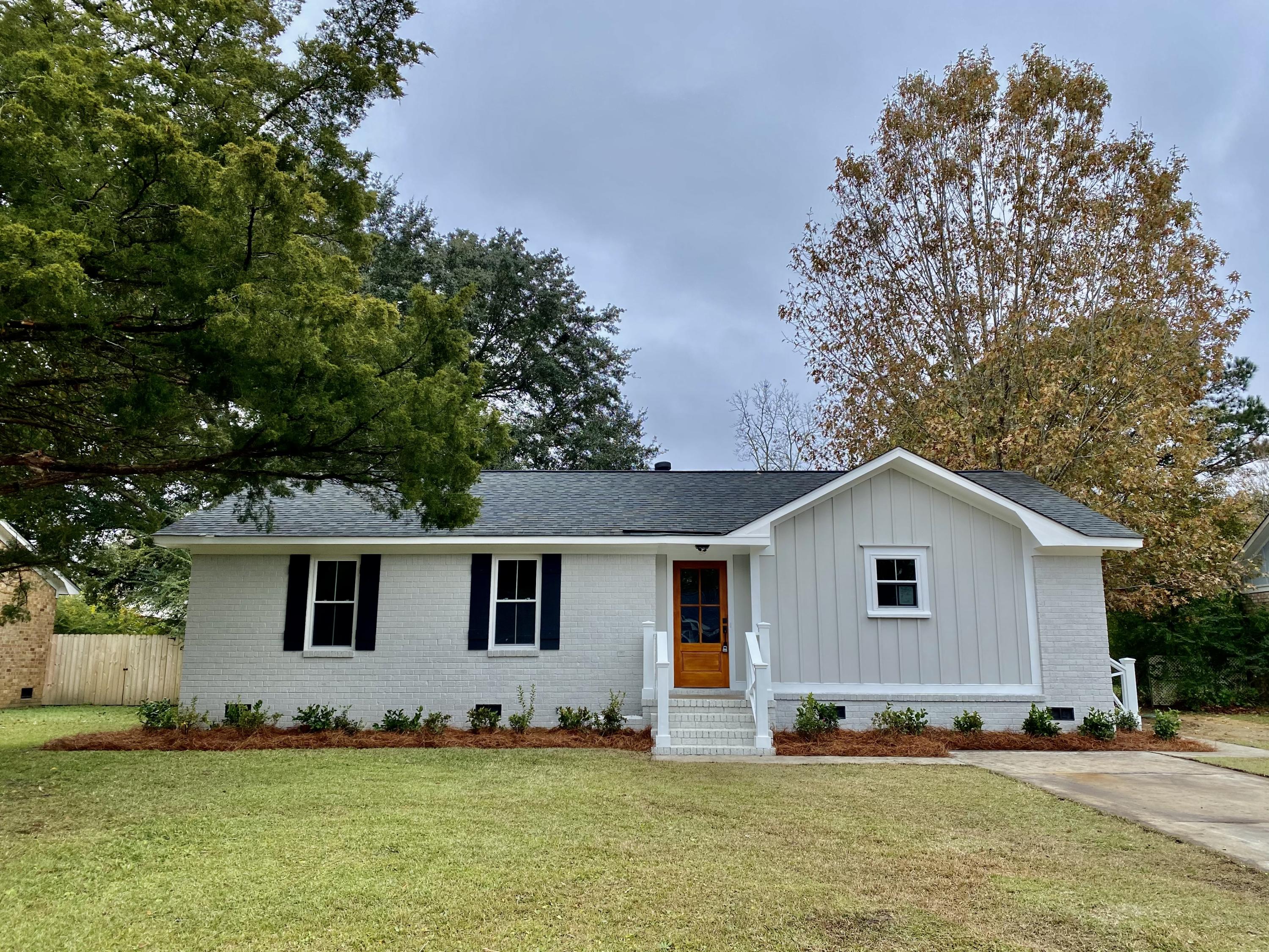 1543 Wakendaw Road Mount Pleasant, SC 29464 - Photo 1 of 1 IMG_2655