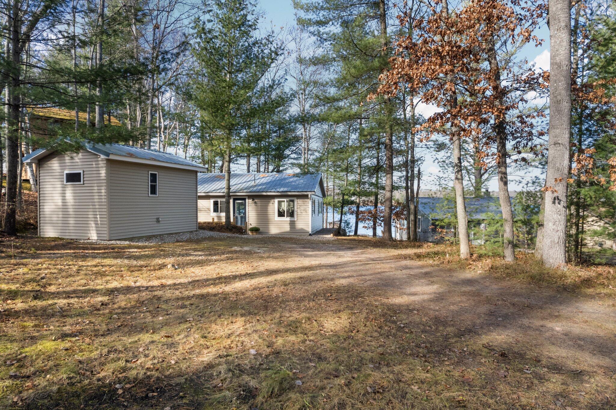 6832 Beach Road Johannesburg, MI 49751 - Photo 28 of 31 Gallery Image 28
