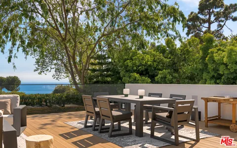 $16,450,000 | 28022 Sea Ln Drive, Malibu, CA 90265