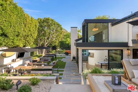 $16,450,000 | 28022 Sea Ln Drive, Malibu, CA 90265