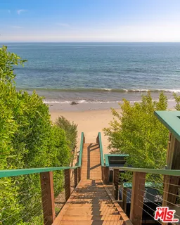 $16,450,000 | 28022 Sea Ln Drive, Malibu, CA 90265