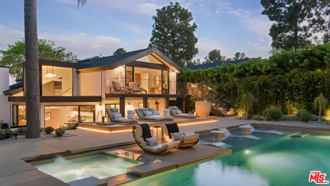 $16,450,000 | 28022 Sea Ln Drive, Malibu, CA 90265