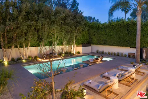 $16,450,000 | 28022 Sea Ln Drive, Malibu, CA 90265