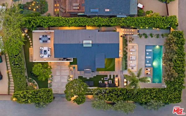 $16,450,000 | 28022 Sea Ln Drive, Malibu, CA 90265