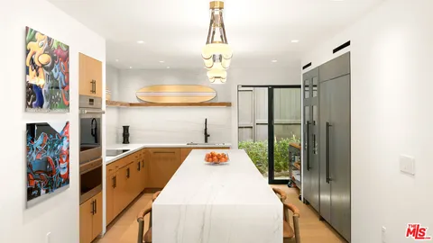 $16,450,000 | 28022 Sea Ln Drive, Malibu, CA 90265