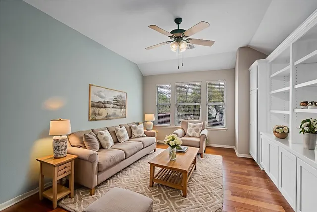 $545,000 | 318 Ridge Run Drive, Georgetown, TX 78628