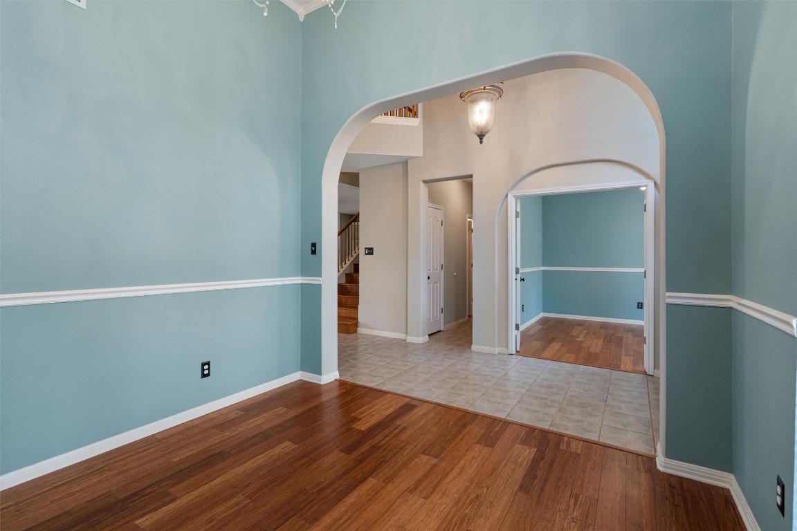 318 Ridge Run Drive Georgetown, TX 78628 - Photo 32 of 39 Dining / play / music room