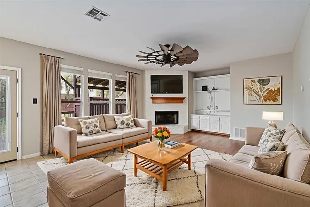 $545,000 | 318 Ridge Run Drive, Georgetown, TX 78628