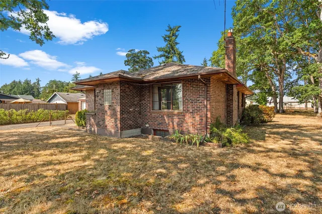 $699,000 | 15202 Washington Avenue Southwest, Lakewood, WA 98498