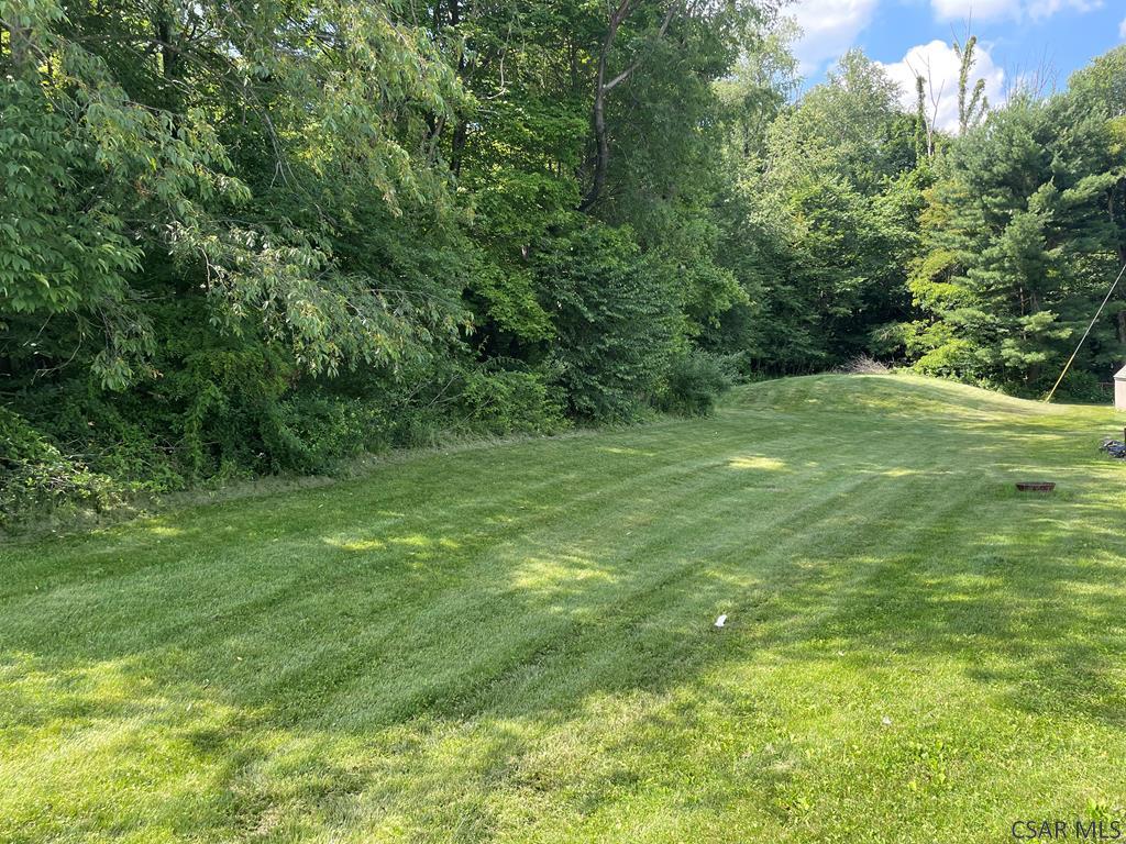 225 Stoney Fld Road Portage, PA 15946 - Photo 32 of 35