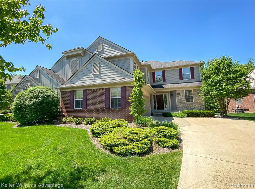 3694 Windingbrook Circle Rochester Hills, MI 48309 - Photo 1 of 44