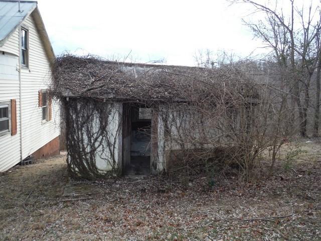 6187 Parrott Mountain Road Parrott, VA 24132 - Photo 9 of 132 open-uri20190205-19699-1cif3z7