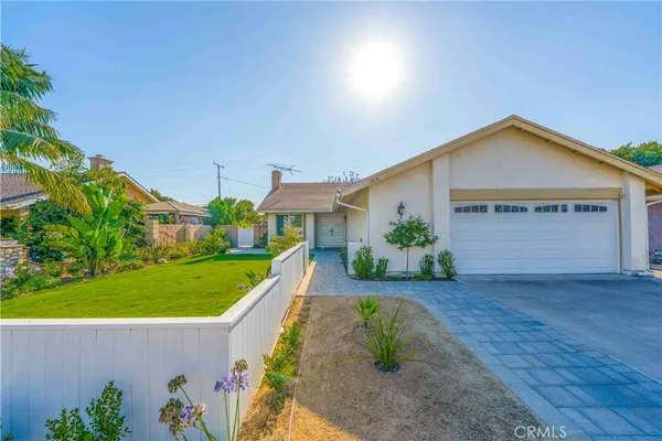 $1,099,999 | 1014 South Shannon Street, Santa Ana, CA 92704