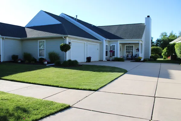 $274,900 | 9090 Norris Drive, Hobart, IN 46342