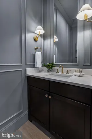 $3,249,000 | 629 North Lincoln Street, Arlington, VA 22201