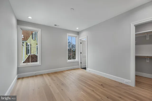 $3,249,000 | 629 North Lincoln Street, Arlington, VA 22201
