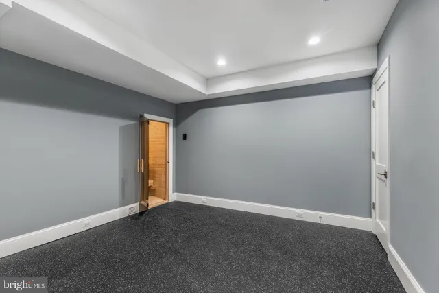 $3,249,000 | 629 North Lincoln Street, Arlington, VA 22201