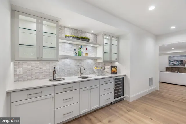 $3,249,000 | 629 North Lincoln Street, Arlington, VA 22201