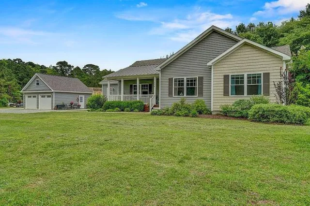 $625,000 | 204 Brown Lane, Suffolk, VA 23434