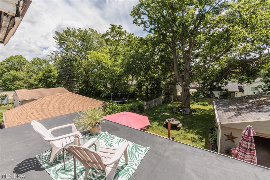 5364 Summit Road Lyndhurst, OH 44124 - Photo 23 of 42 Rooftop deck featuring a black membrane surface and ample space for outdoor furnishings