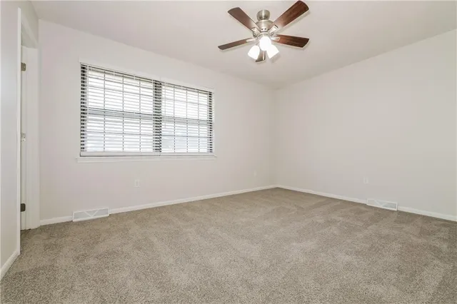 $1,945 | 1417 North Blue Mills Road, Independence, MO 64056