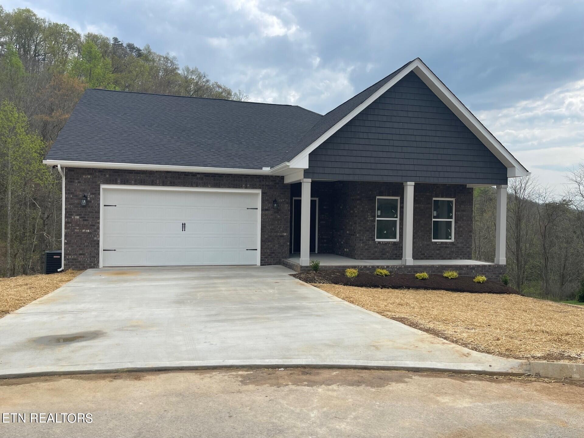123 Carly Ridge Way Clinton, TN 37716 - Photo 3 of 20 thumbnail_IMG_2116