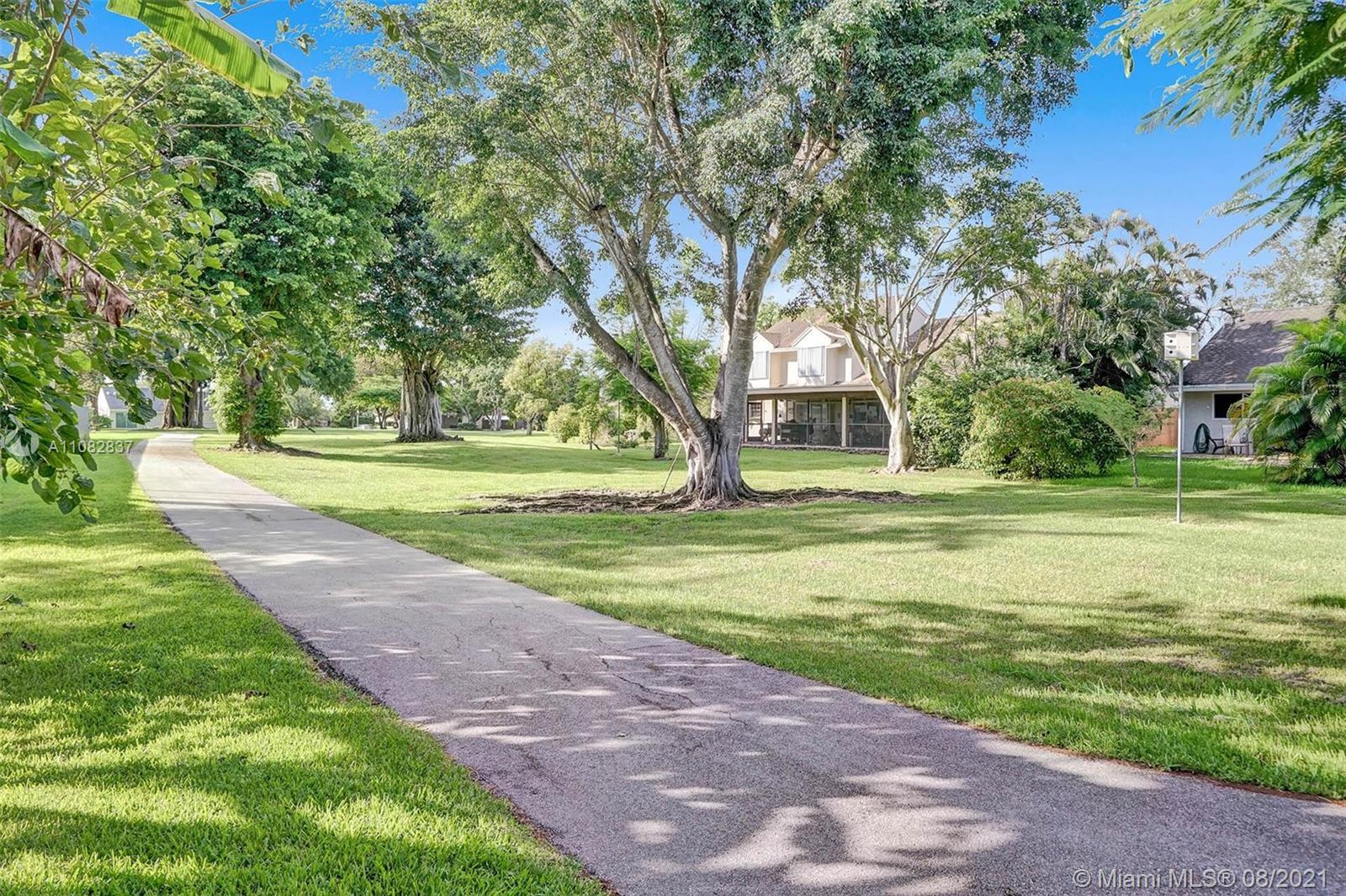1380 Egret Road Homestead, FL 33035 - Photo 18 of 45 Gallery Image 18