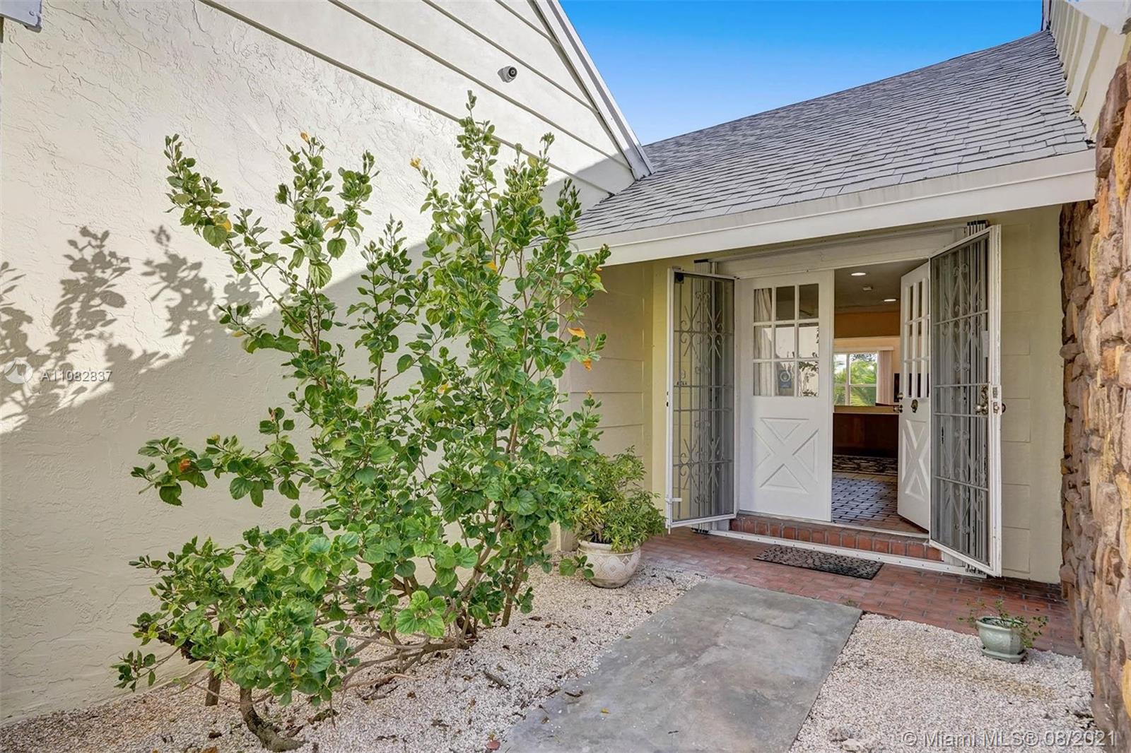 1380 Egret Road Homestead, FL 33035 - Photo 23 of 45 Gallery Image 23