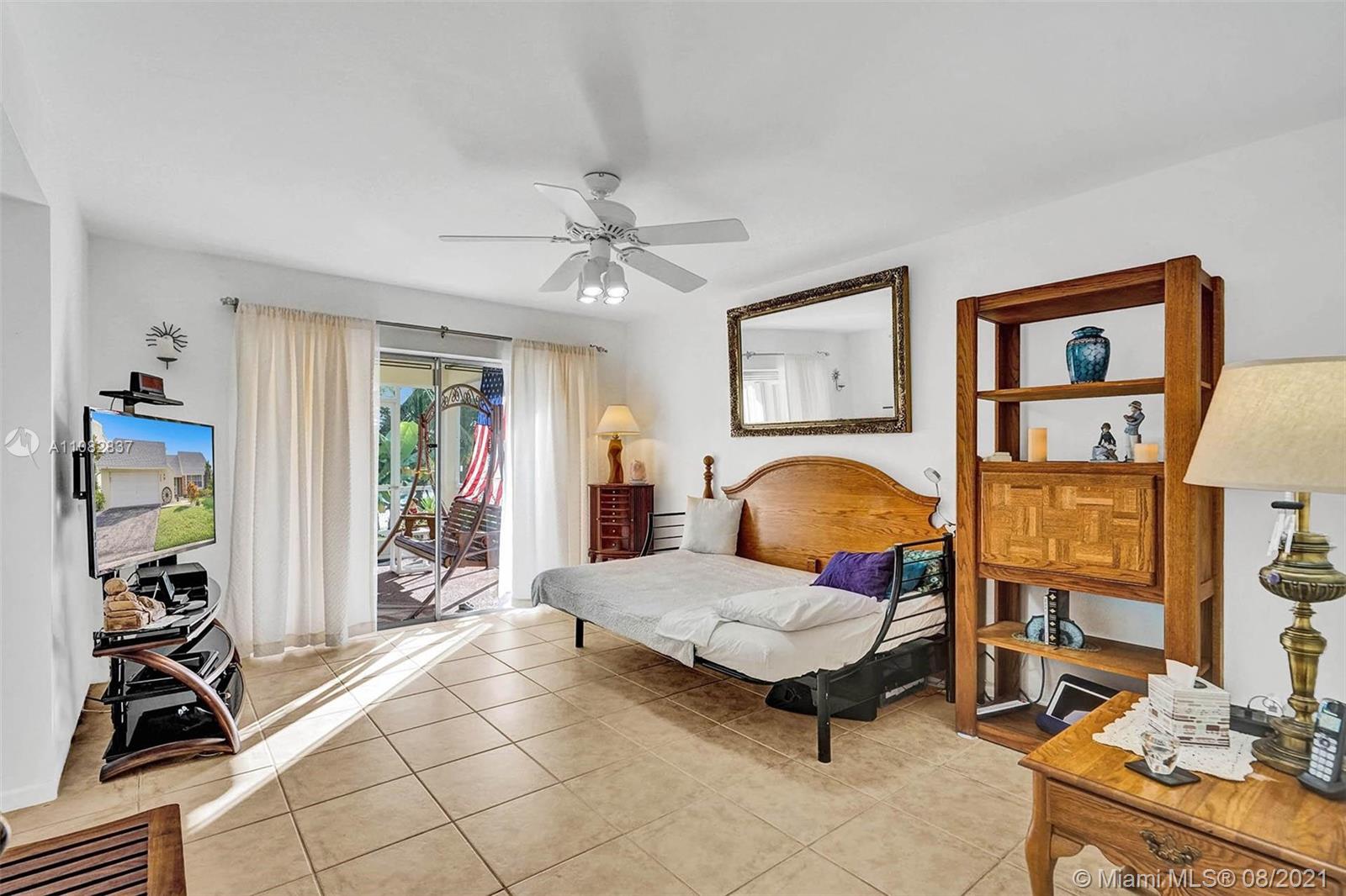 1380 Egret Road Homestead, FL 33035 - Photo 7 of 45 Gallery Image 7