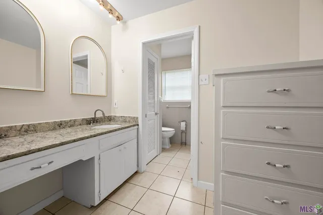 $380,000 | 12384 Goodwood Boulevard, Baton Rouge, LA 70815