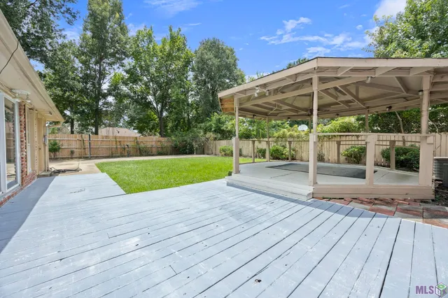 $380,000 | 12384 Goodwood Boulevard, Baton Rouge, LA 70815