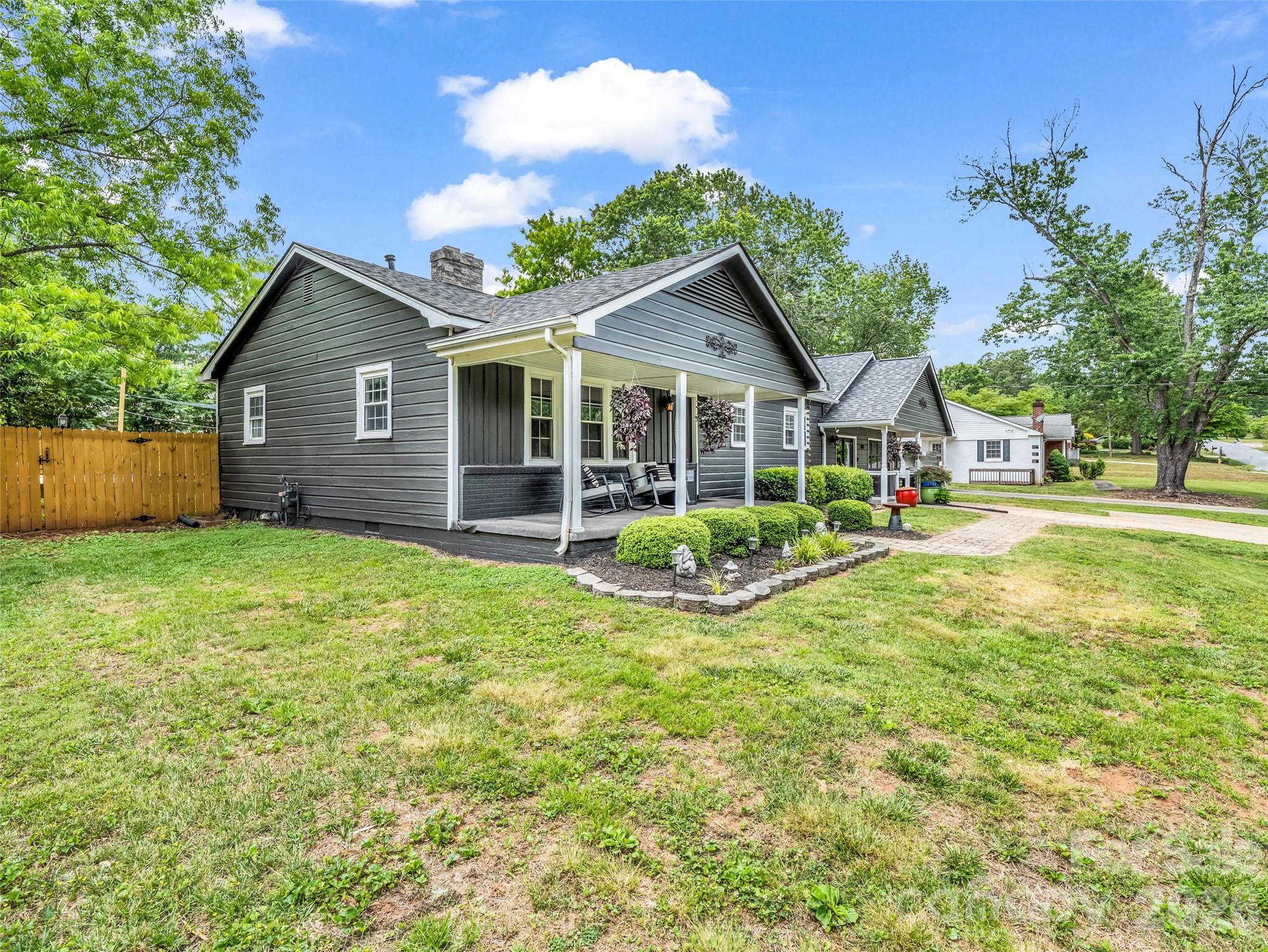 163 Tanner Street Rutherfordton, NC 28139 - Photo 4 of 45