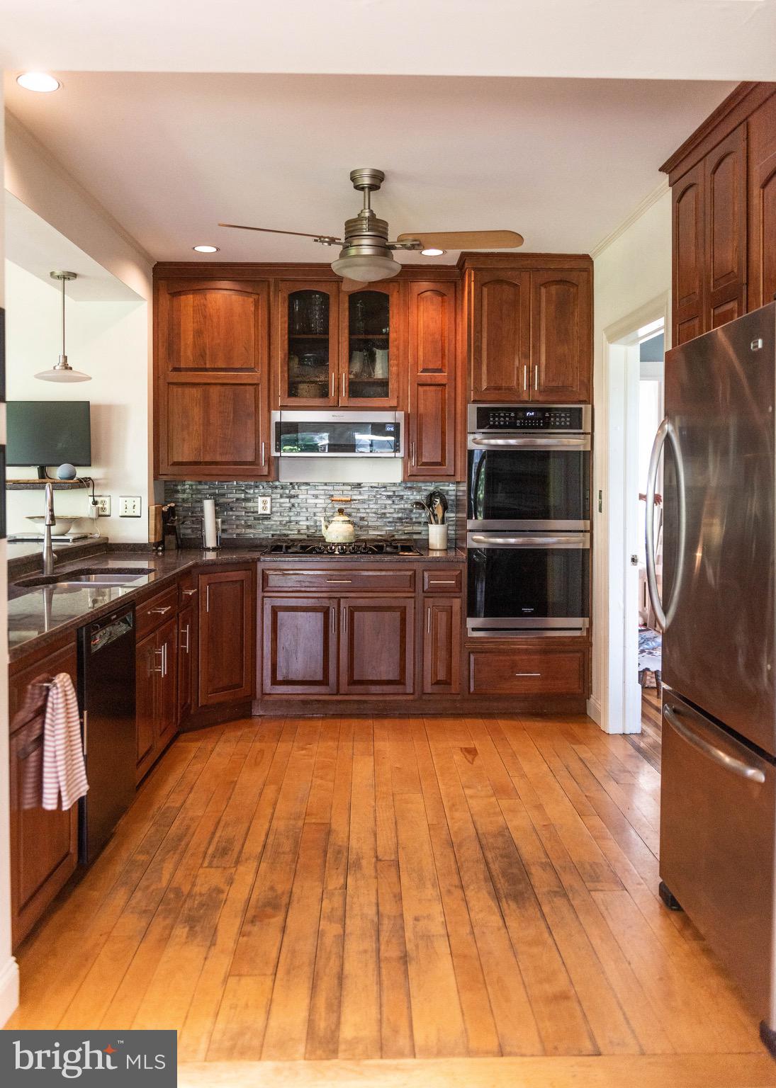 202 Java Avenue Hershey, PA 17033 - Photo 14 of 40 Gallery Image 14