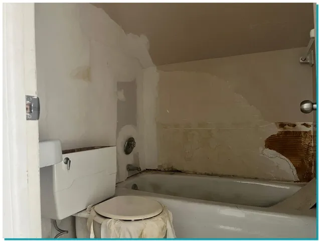 $169,900 | 1931 South 59th Street, West Allis, WI 53219