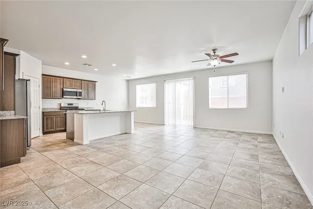 $1,990 | 9240 Black Diamond Street, Las Vegas, NV 89178