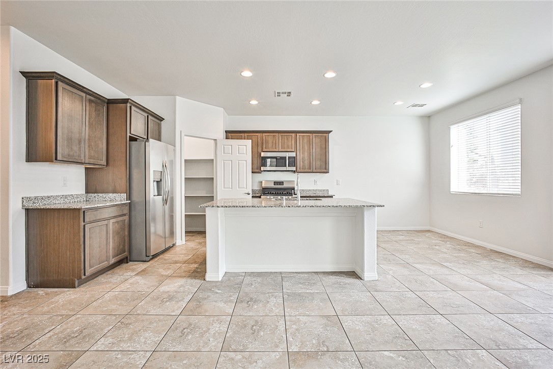 9240 Black Diamond Street Las Vegas, NV 89178 - Photo 4 of 20